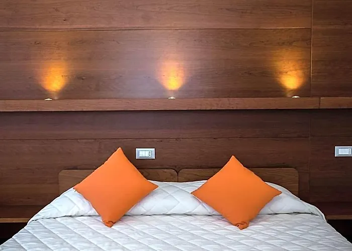 Angelina Hotel 3*