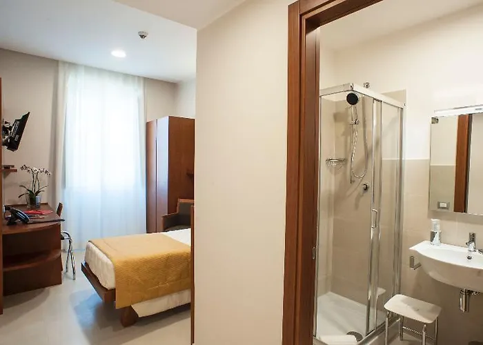 Angelina Otel